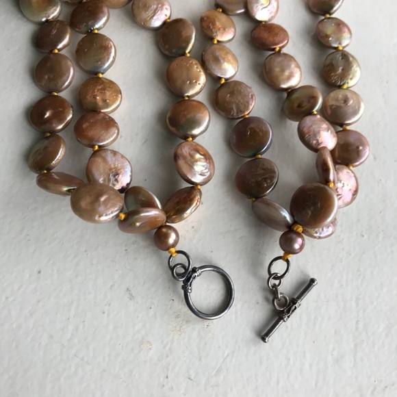 🍀 Three Strand Bronze Coin Pearl Necklace - Picture 7 of 7